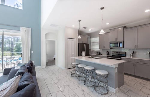 Four Corners House | 601DSD: BEAUTIFUL! 5bd/5bath with pool and games room