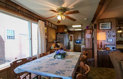 Lakeside Cottage | 608 Lakefront Beautiful Lakefront Cottage Right on the Lake Path!