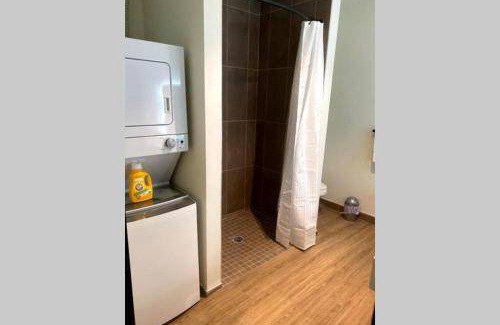 North Oakland Apartment | 62 m² Apartment ∙ 1 bedroom ∙ 4 guests