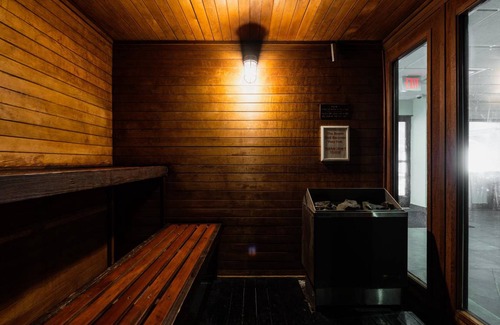 South Plainfield Hotel | 64 m² Hotel ∙ 127 guests