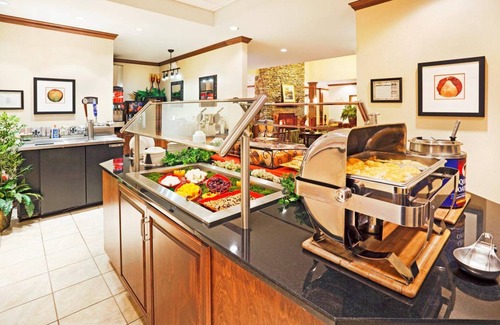 Oak Ridge Hotel | 65 m² Hotel ∙ 2 bedrooms ∙ 127 guests