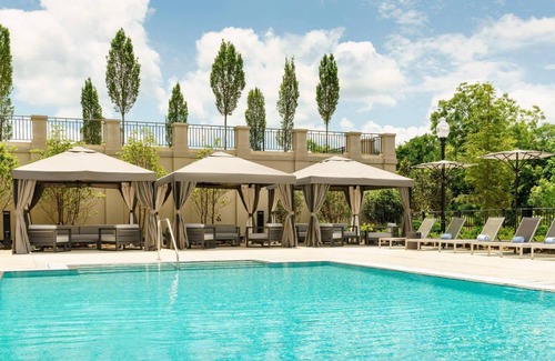 Spartanburg Hotel | 65 m² Hotel ∙ 10 guests