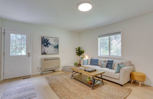 Swan Lake House | 65 m² House ∙ 1 bedroom ∙ 2 guests