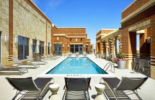Aurora Highlands Apartment | 68 m² Apartment ∙ 1 bedroom ∙ 3 guests