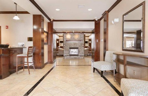 Stow Hotel | 75 m² Hotel ∙ 2 bedrooms ∙ 127 guests