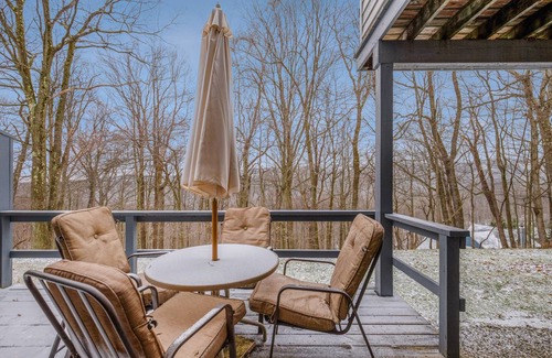 Seven Springs Condo | 76 m² Condo ∙ 1 bedroom ∙ 4 guests