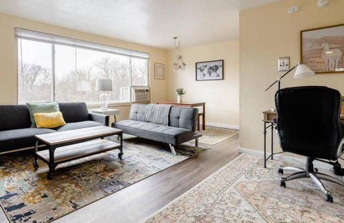 Fairview Park Apartment | 77 m² Apartment ∙ 2 bedrooms ∙ 5 guests