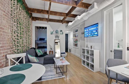 Hoboken Apartment | 84 m² Apartment ∙ 2 bedrooms ∙ 7 guests