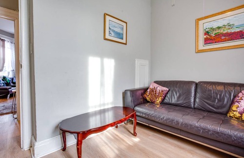 West New York Apartment | 88 m² Apartment ∙ 2 bedrooms ∙ 7 guests