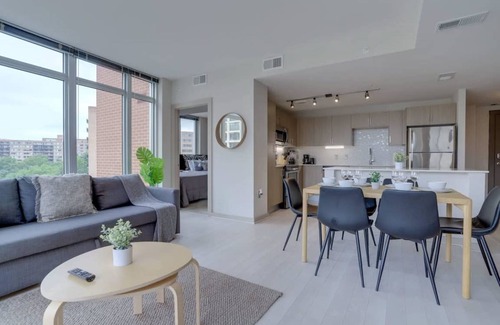 Crystal City Apartment | 89 m² Apartment ∙ 2 bedrooms ∙ 6 guests