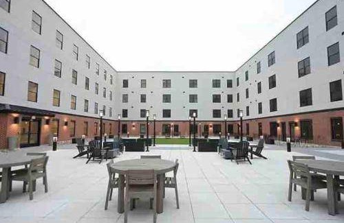 Orange Apartment | 90 m² Apartment ∙ 2 bedrooms ∙ 8 guests