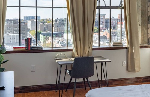 West Poplar Apartment | 90 m² Apartment ∙ 2 bedrooms ∙ 4 guests