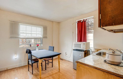 North Philadelphia West Apartment | 92 m² Apartment ∙ 2 bedrooms ∙ 4 guests