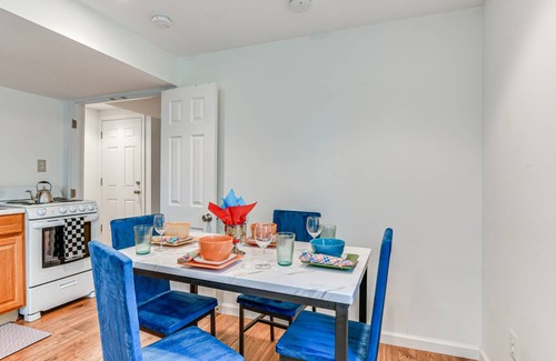 Colesville Apartment | 92 m² Apartment ∙ 2 guests
