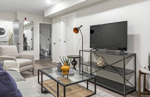 Spruce Hill Apartment | 92 m² Apartment ∙ 2 bedrooms ∙ 4 guests