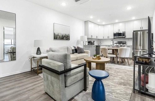 Spruce Hill Apartment | 92 m² Apartment ∙ 2 bedrooms ∙ 4 guests