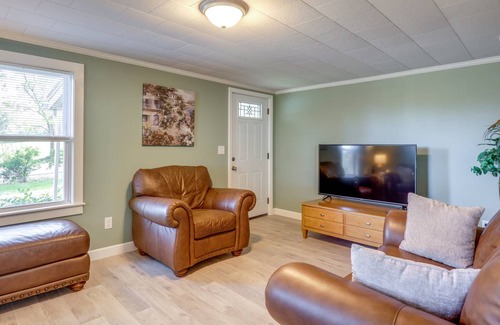 Watkins Glen House | 92 m² House ∙ 2 bedrooms ∙ 4 guests