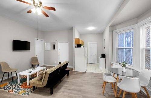 Spruce Hill Apartment | 95 m² Apartment ∙ 5 guests