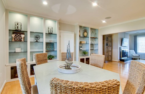 Cambridge House | 959 m² House ∙ 7 bedrooms ∙ 27 guests
