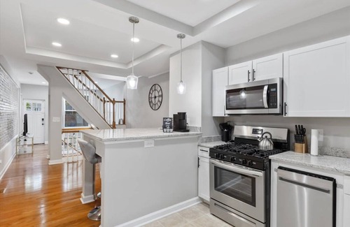 Downtown Baltimore House | 97 m² House ∙ 2 bedrooms ∙ 6 guests