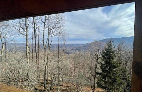 Seven Devils House | Above the Clouds- view, Seven Devils, large entertainment game room