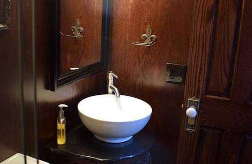 Madison Other | Accommodation ∙ 1 bedroom ∙ 2 guests