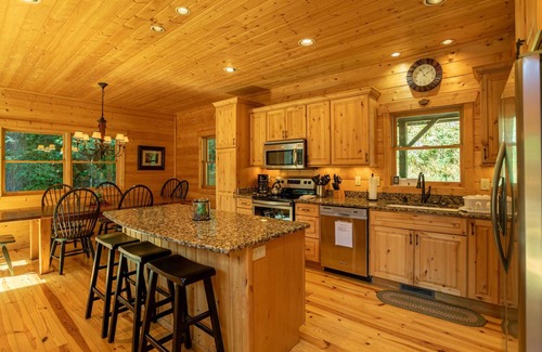 Seven Devils Cabin | Acorn Lodge - Seven Devils home with hot tub, game room - 2 Living Areas
