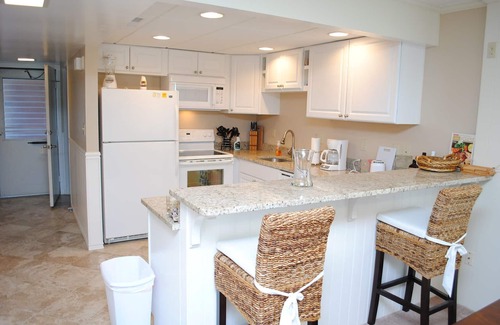 Ocean City Condo | Adorable, spacious 2-bedroom oceanfront condo with free WiFi and a fabulous ocean view located directly on the Boardwalk!