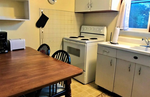 South Rehoboth Apartment | ~ Affordable and only 1.5 Blocks to the Beach ~