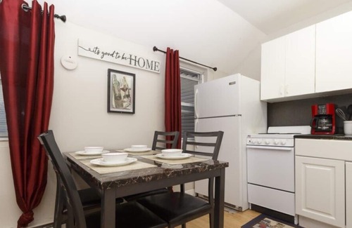 The Heights Apartment | Amazing 2 BR on The Heights, Jersey City