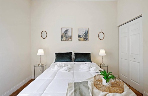 Northern Liberties Apartment | Apartment ∙ 2 bedrooms ∙ 4 guests