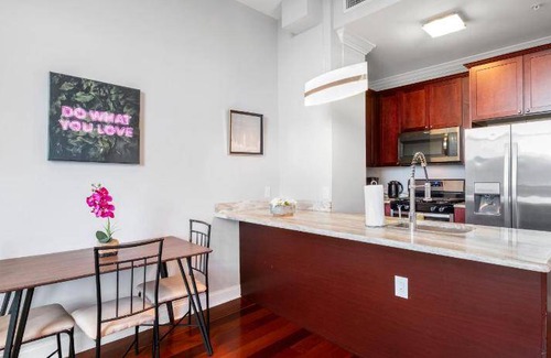 Olde Kensington Apartment | Apartment ∙ 1 bedroom ∙ 2 guests