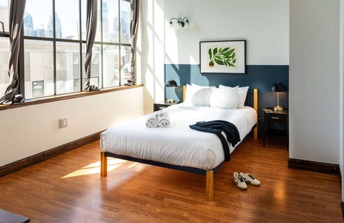 West Poplar Apartment | Apartment ∙ 2 bedrooms ∙ 4 guests