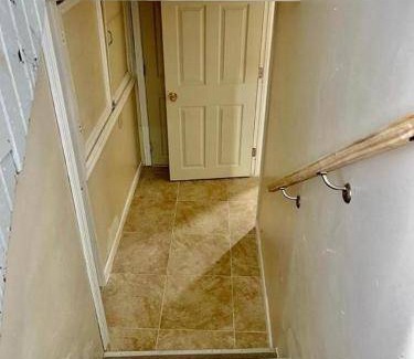 Weequahic Apartment | Apartment ∙ 2 bedrooms ∙ 4 guests