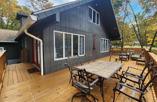 Albrightsville House | Awesome home in Albrightsville with 3 Bedrooms, with an Outdoor Heated swimming pool