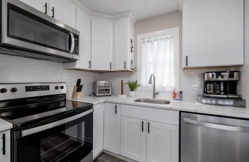 North Cape May House | Bayside Beauty offering 3 bedroom 2 bathroom with a Pool and Hot Tub