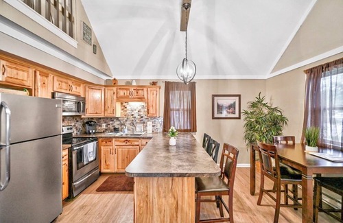 Albrightsville House | Beach/Lake Home In Towamensing Trails