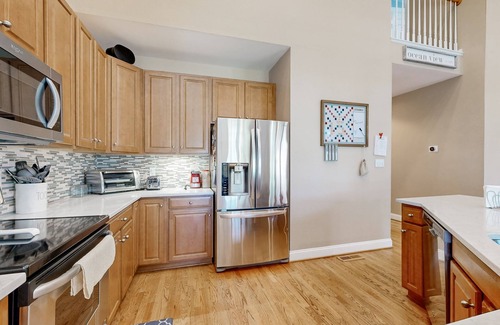 Ocean View House | Bear Trap Dunes house w/golf on-site, fireplace, basketball court, shared sauna