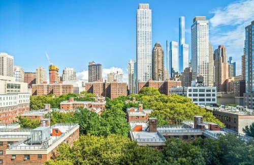 Lincoln Square Apartment | Beautiful and Cozy Gem 2Bed 1bath