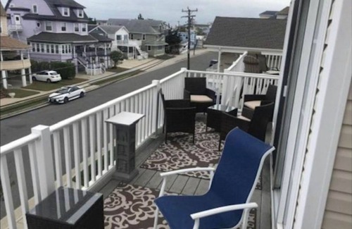 North Wildwood Condo | Beautiful Condo-a Short Distance to Beach/Boardwalk (East 17th Street)