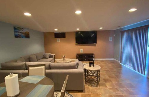 Rossville Bed & Breakfast | Bed and breakfast ∙ 1 bedroom ∙ 1 guest