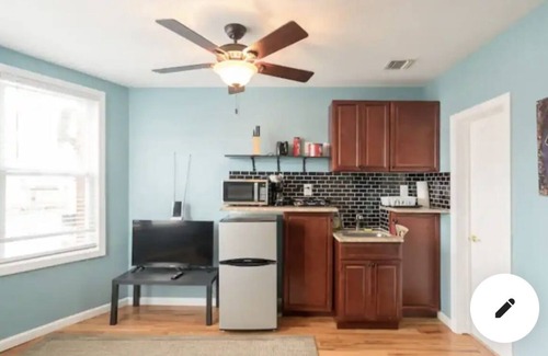 Ampere Apartment | Bloomfield Triple #7