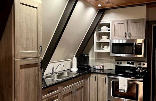 Robesonia Cabin | Cabin ∙ 1 bedroom ∙ 2 guests