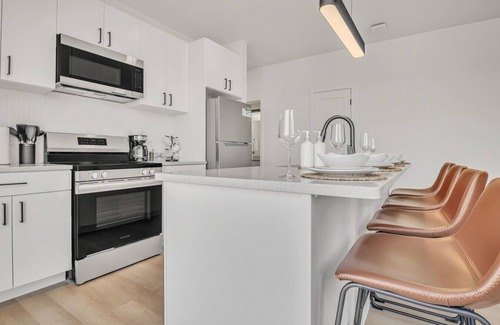 University Circle Apartment | Calm & Serene 2BR | Cleveland Clinic
