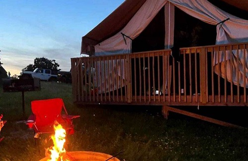 Logan Other | Camping ∙ 1 bedroom ∙ 4 guests
