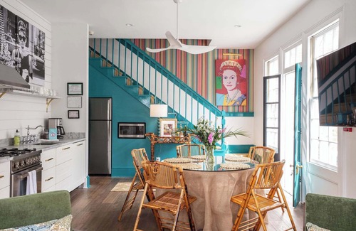 Cannonborough Elliotborough House | Casa Zoë | Elegant 3BR Retreat Near King Street
