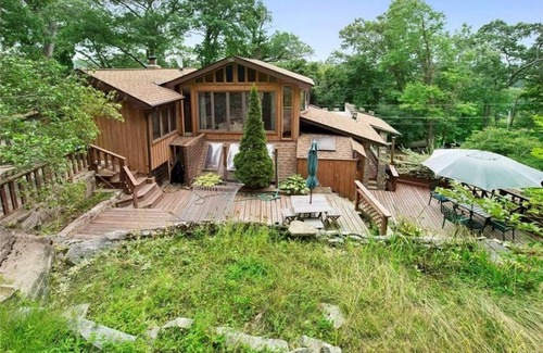 Lake Peekskill House | Castle by the Lake
