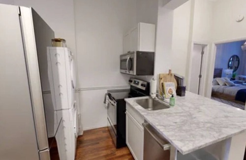 Central Park South Apartment | Central Park, Theater District & Columbus Circle. New Renovation 3 Bed/2 Bath.
