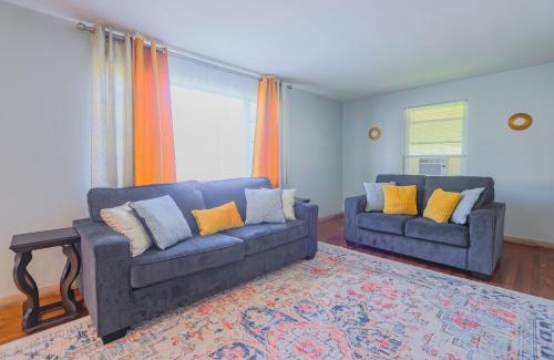 Cleveland Heights Apartment | Charming 2 Bed Room in Cleveland