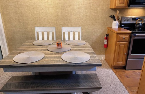White Haven House | Charming 3-bedroom vacation home in Jack Frost Ski Resort